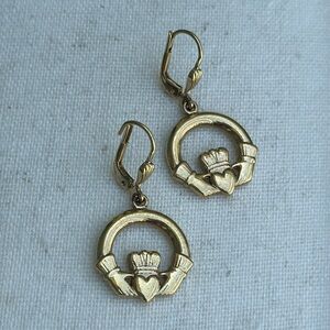 Vintage Sol D’or Claddagh Celtic heart pierced earrings
